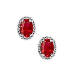 Orecchini in oro bianco rosso rubino con diamante rotondo Halo 2.32 carati