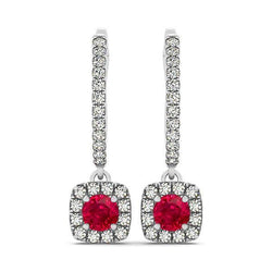 Orecchini pendenti in oro bianco 14 kt con rubini tondi da 7 ct e diamanti