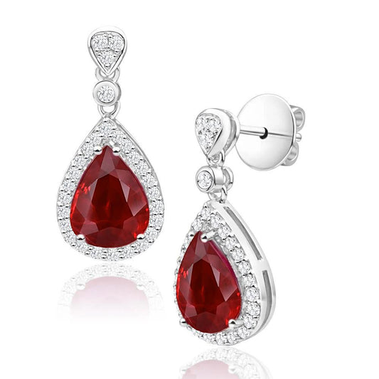 Orecchini pendenti in oro bianco con diamanti e rubini rossi taglio a pera da 5 kt - harrychadent.it