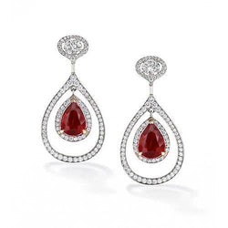 Orecchini pendenti in oro bianco da 3,90 ct con rubini rossi e diamanti taglio pera 14K