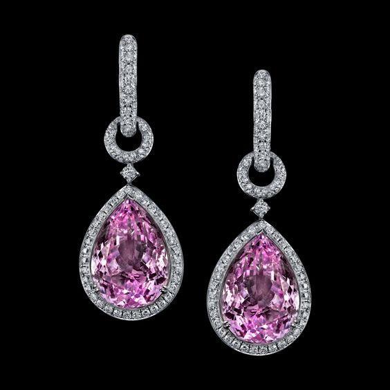 Orecchino da donna in oro bianco con diamanti pendenti con diamanti kunzite rosa 43 carati - harrychadent.it