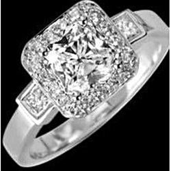 Radiant Diamond 3 Carat Royal Anello di fidanzamento Halo Novità