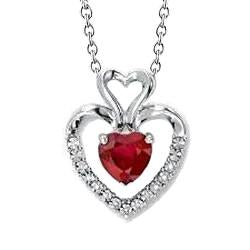 Rubino rosso a taglio cuore da 1,20 ct con gioielli con ciondolo in diamanti Novità
