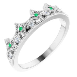 Verde smeraldo da 0,75 carati con fede nuziale in oro bianco 14K in stile corona