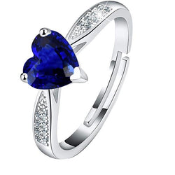 anello a cuore con diamanti a gambo affusolato in zaffiro blu da 2 carati