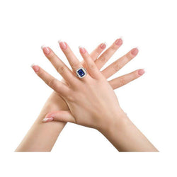 anello solitario con zaffiro blu 5 carati con accenti di gioielli con diamanti
